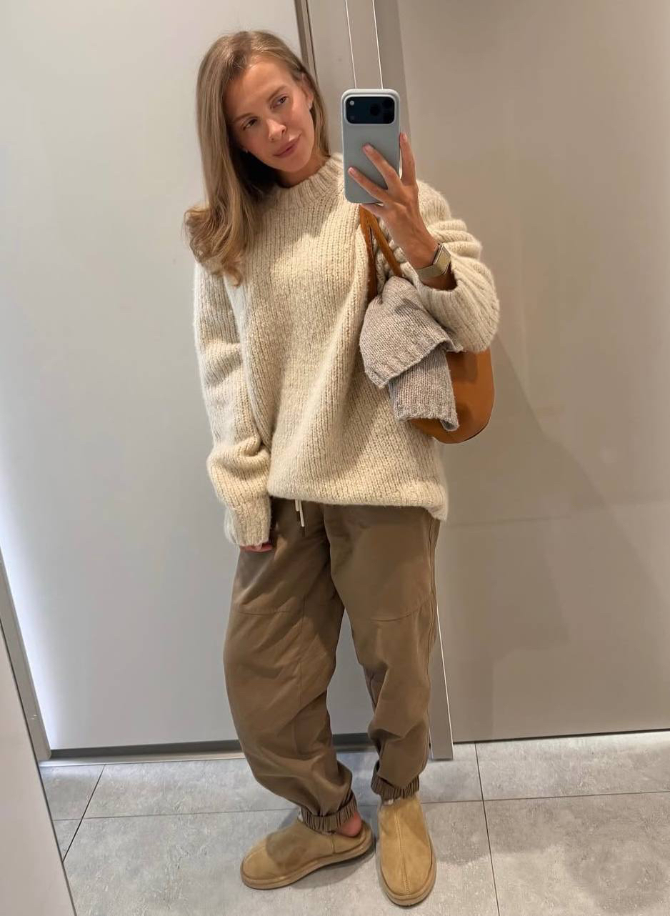 Идеи образов от Ирины Голомаздиной на позднюю осень

Для выходных или прогулок по городу — уютный джемпер из шерсти мериноса и яка, широкие брюки, угги на овчине или длинные ботфорты из пластичной кожи.

Эти и другие изделия ищите на сайте и в приложении 12 STOREEZ