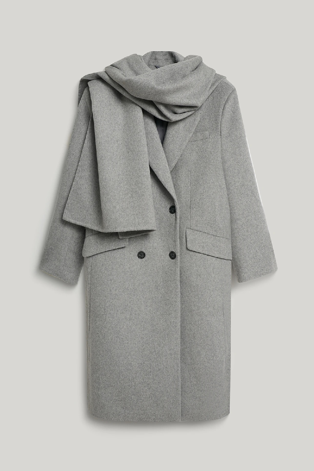 Собрали 4 образа для разных погодных условий. В основе каждого — брюки-аладдины из вязаного трикотажа.

Для создания комфортного нижнего слоя сочетаем их с джемпером, кардиганом или поло, а в качестве верхнего выбираем пальто с шарфом, куртку из экокожи и модели из водоотталкивающих материалов — объемный пуховик или утепленное пальто. Дополняем каждый образ удобной обувью, минималистичной сумкой в базовых оттенках и теплыми аксессуарами — в зависимости от погоды и настроения.

Познакомиться со всеми моделями можно на нашем сайте, в приложении и розничных магазинах.