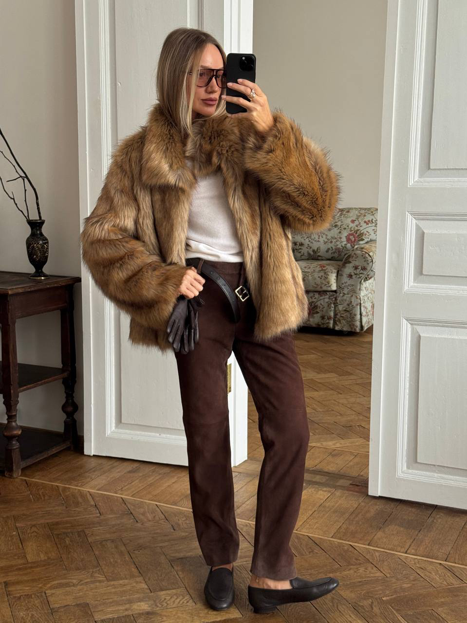 Делимся идеями стилизации верхней одежды из лимитированной коллекции 2MOOD Premium для любого повода и настроения. 

Познакомиться с изделиями из премиальной линии можно на нашем сайте, в приложении и в некоторых розничных магазинах:

ТЦ «Авиапарк», г. Москва
ТРЦ «Афимолл Сити», г. Москва
ТЦ «Метрополис», г. Москва
Универмаг «Цветной», г. Москва
Большая Конюшенная, 29, г. Санкт-Петербург
Большой пр-кт Петроградской стороны, 59, г. Санкт-Петербург
ТРЦ «Горизонт», г. Ростов-на-Дону