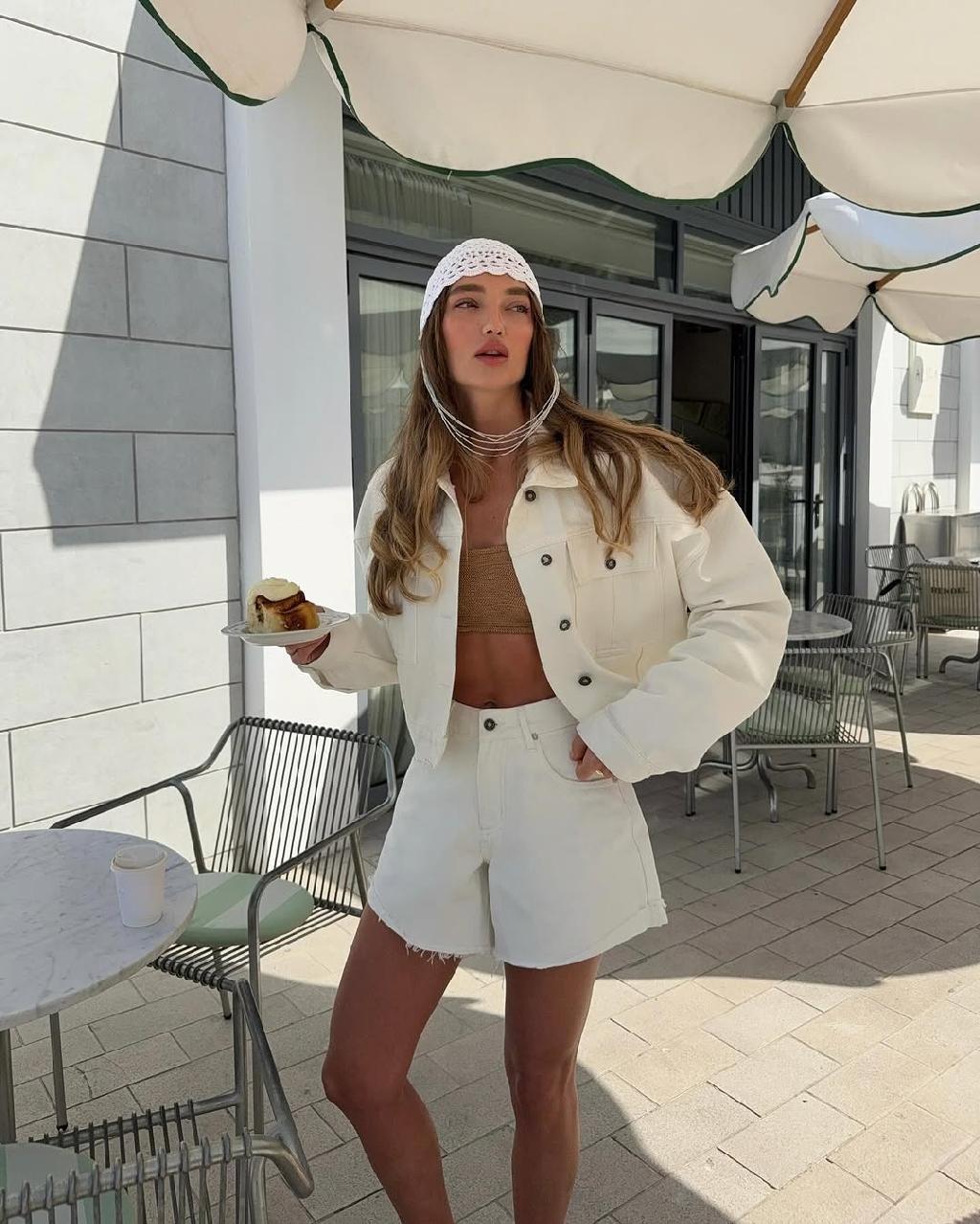 Увидела на @elen_sheva новинки денима от Nude Story, теперь вот бегу покупать