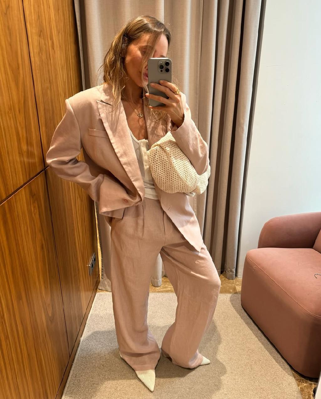 Влюбилась в образ @kgamine и autentiments