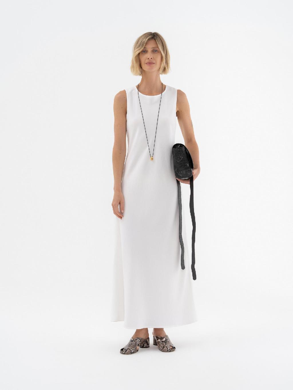 Понравилась новая коллекция MELLOW, всё как я люблю – минимализм, простота и монохром