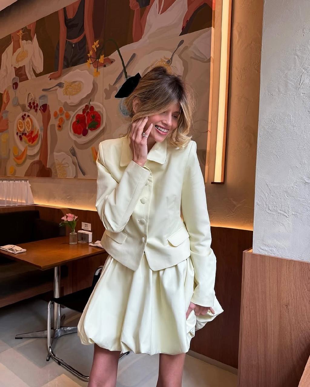 Так видят весну Choux вместе с @pollyhey и @dashaglamorama 🌼 и я с ними согласна, по-моему очень женственно получилось