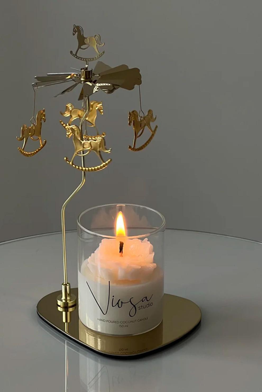 Свечи и подсвечники