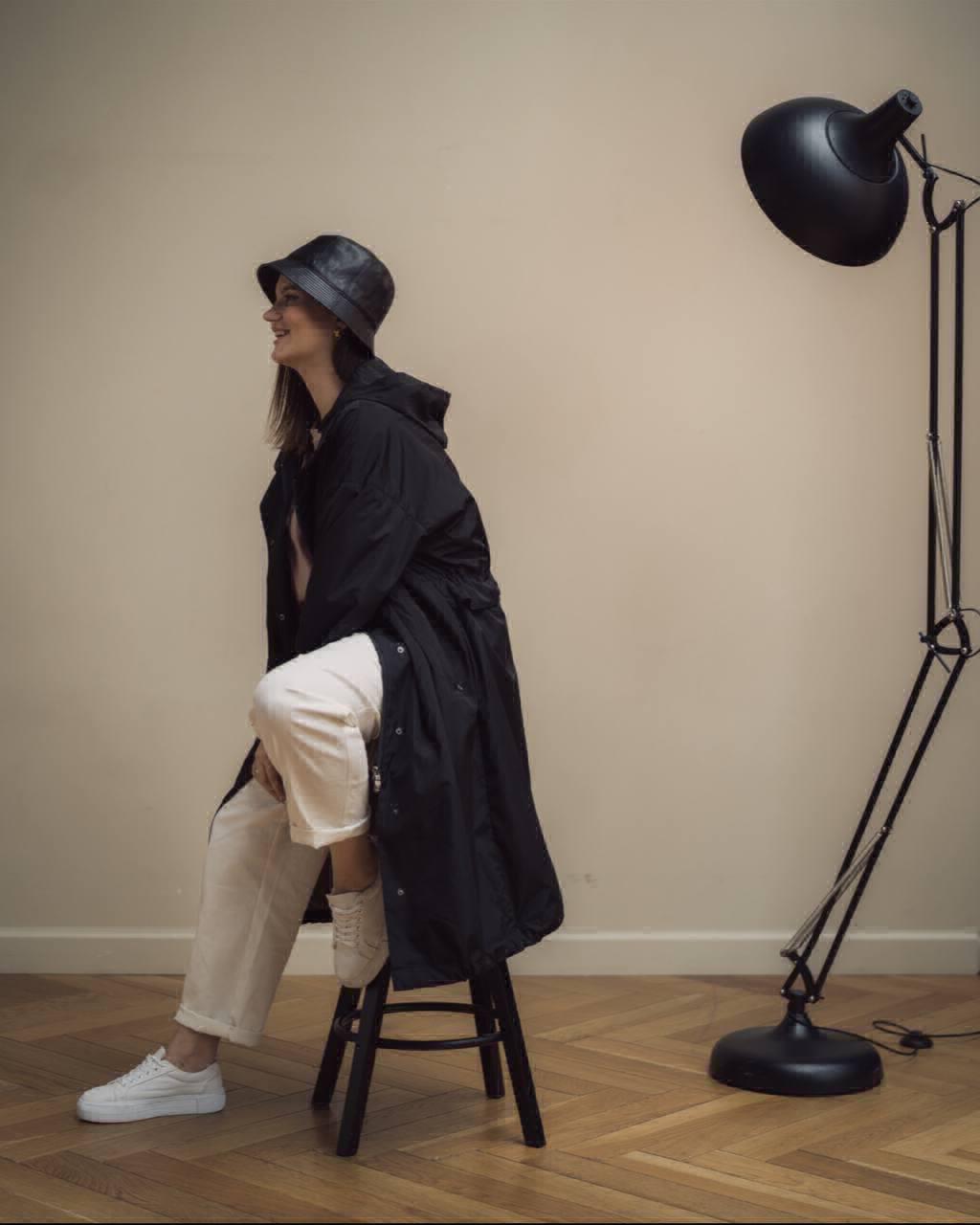 Тренчи, плащи 