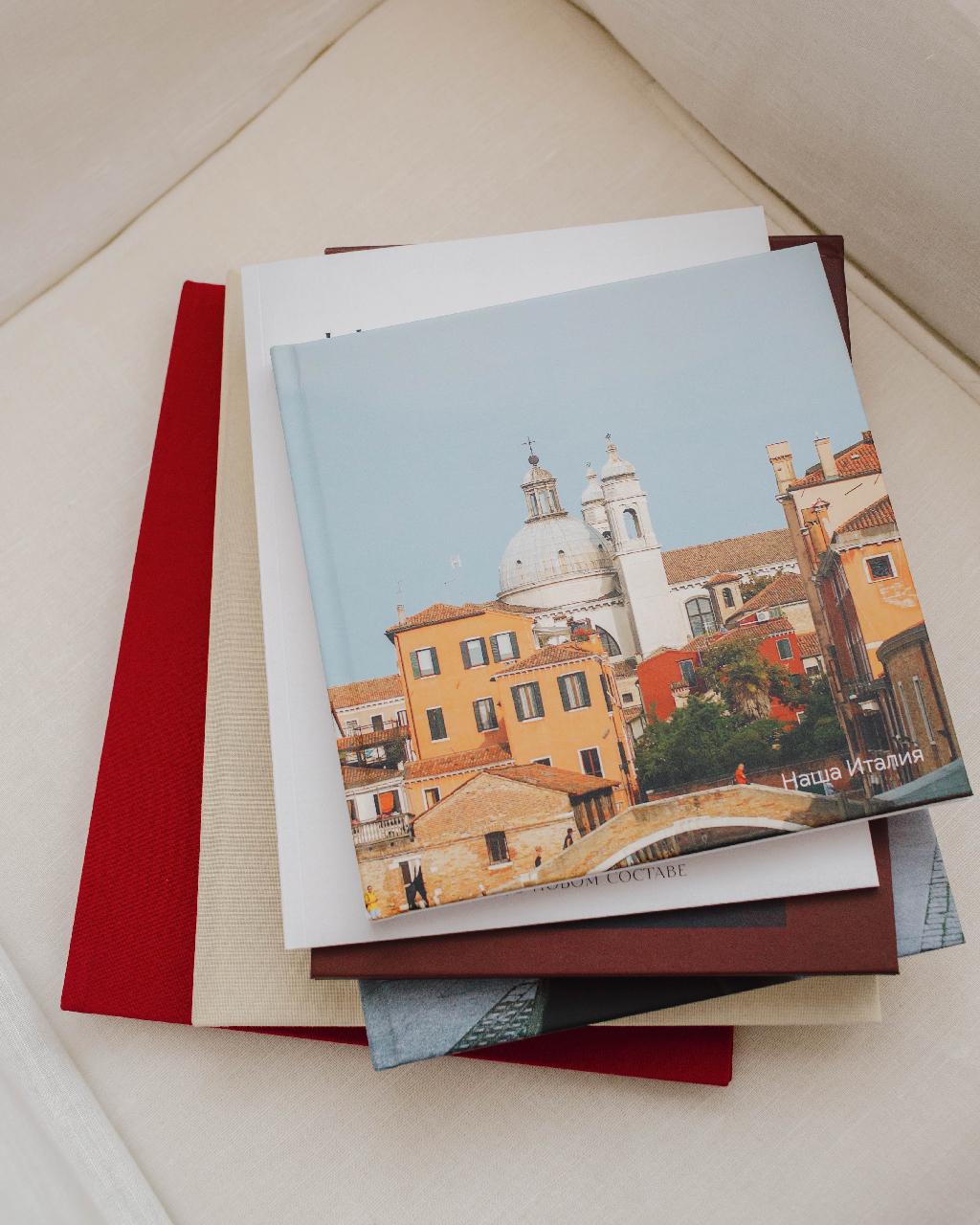 Коллекционируйте воспоминания и храните их в фотокнигах 🤍