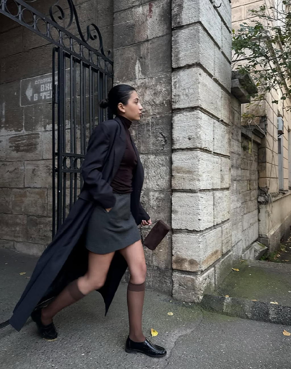 Образ @k.s.nelly с жакетом-пальто от CONSO на тёплую осень