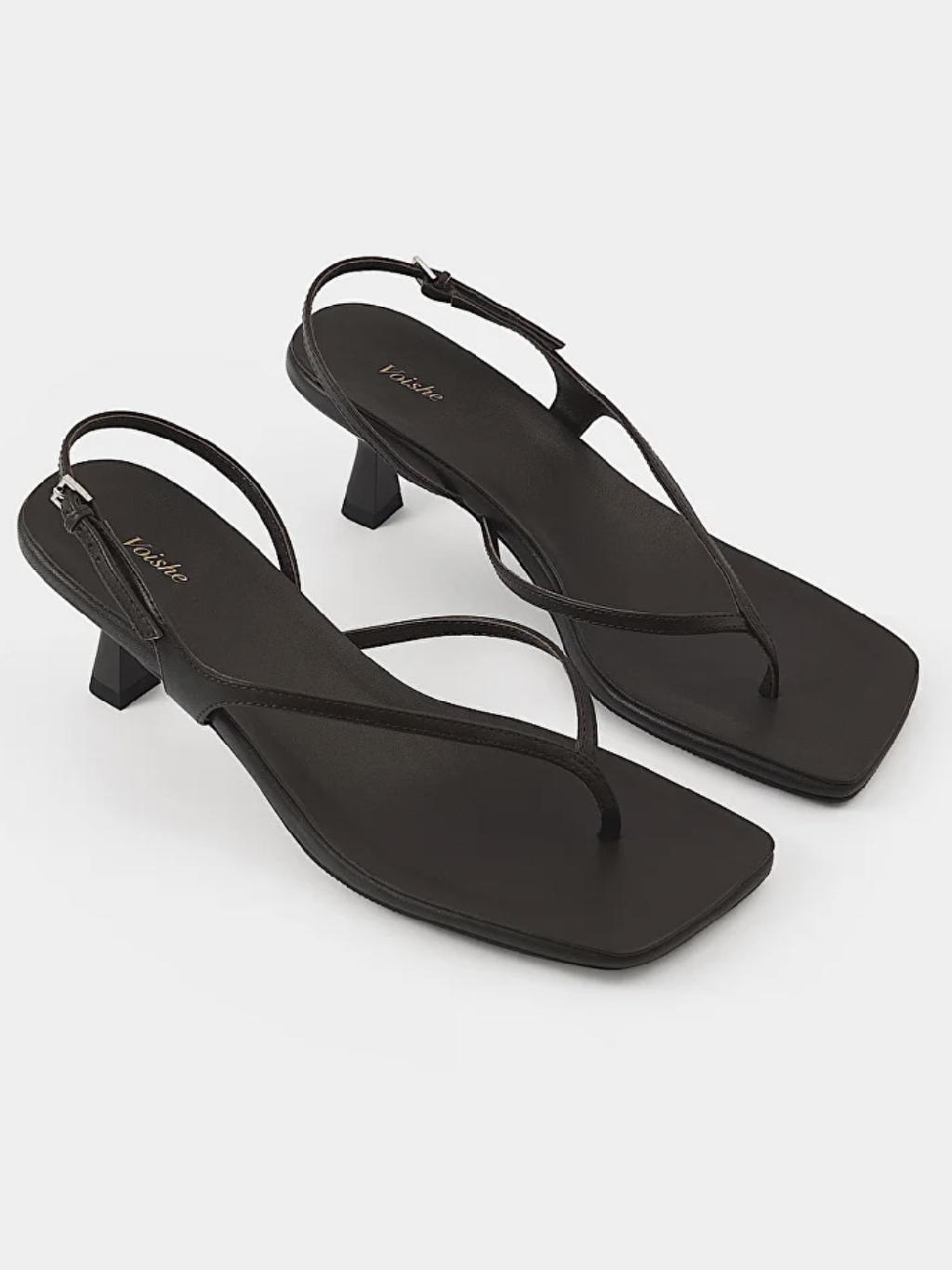 Охота на босоножки открыта! В прошлом году я так и не нашла свои идеальные, пора исправлять ситуацию. Пока в топе эти от Voishe. Причем в обоих цветах. 