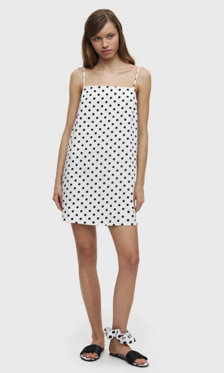 Горох в формате мини-платья кайфовый у Studio29. Однозначно в виш-лист! 