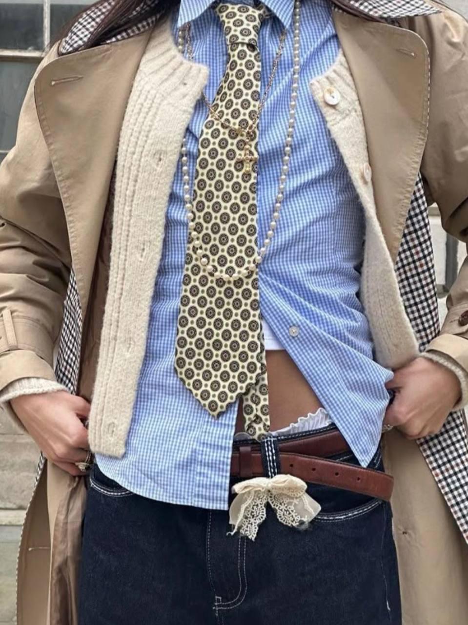 Собрала тут нам небанальных галстучных вдохновений. Особенно хороши в эклектике. Ну и в преппи по умолчанию.