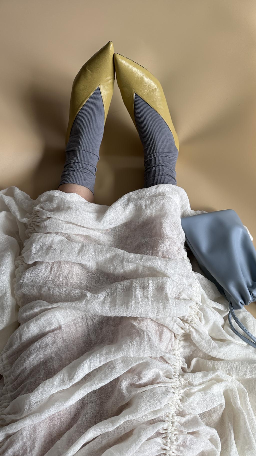 Ищу еще пять поводов для моей новой юбки! 