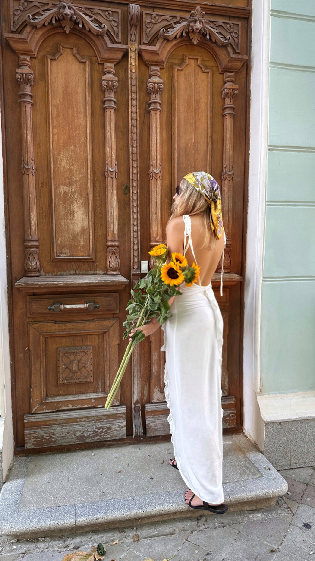 Моих летних луков вам в ленту! 

P.S. Сарафан Iss Ju солдаут. 