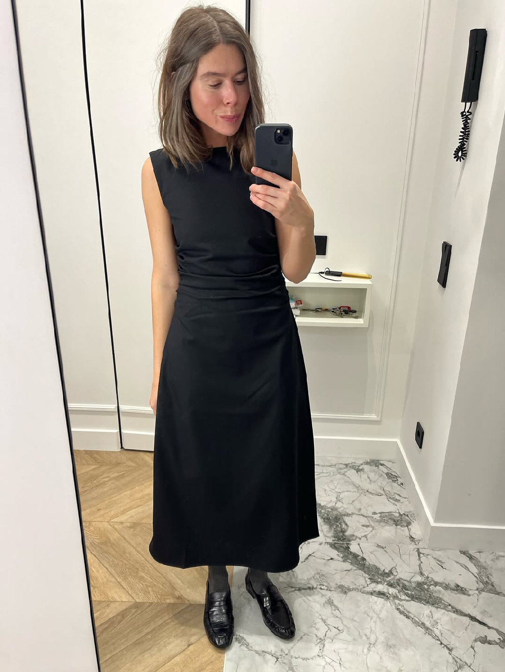 Вита собрала лаконичные образы из осенней коллекции 🤍