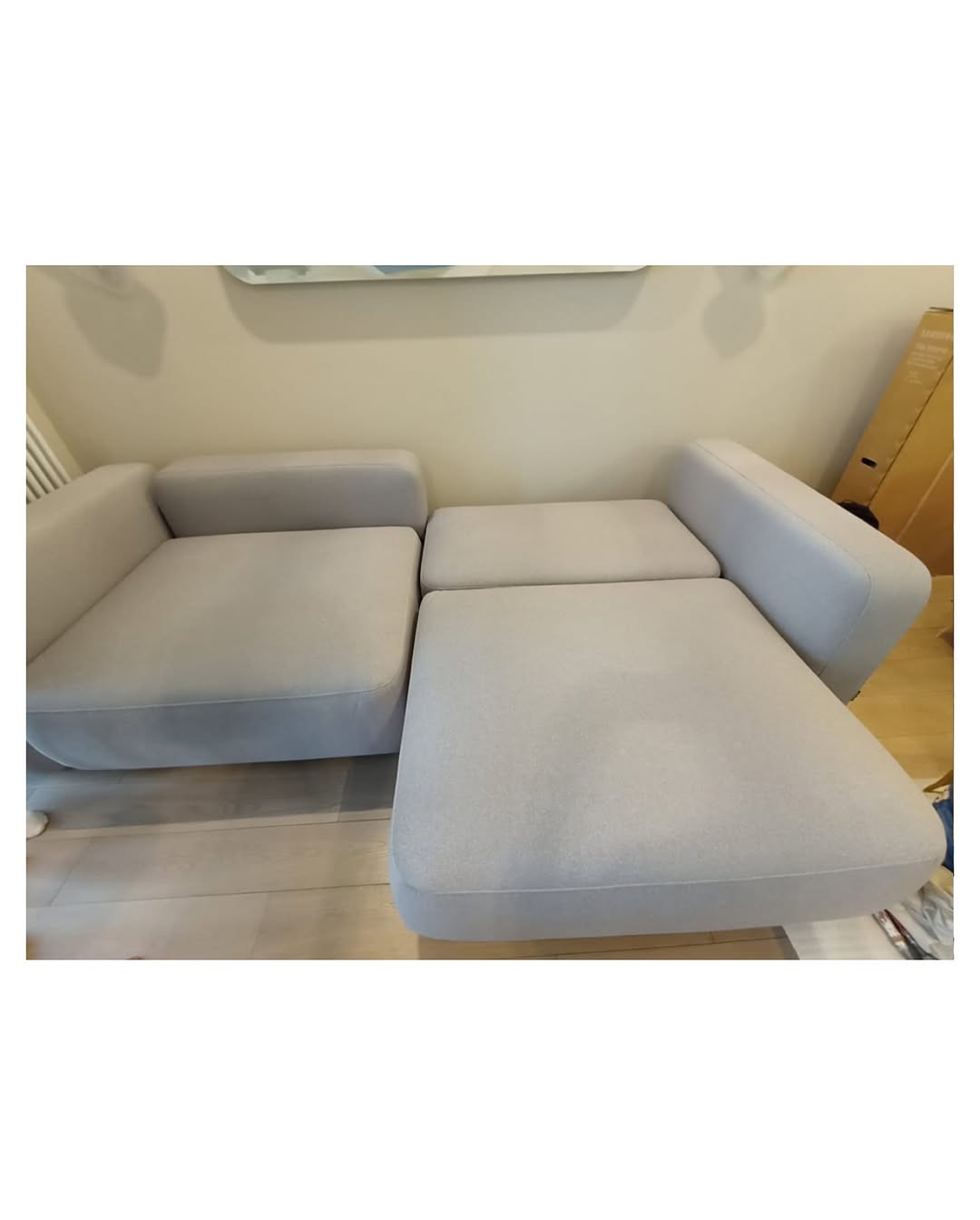 #annkiathome — рубрика, где мы делимся кадрами счастливых обладателей предметов annki. 

своё уникальное лицо, характер и ценность пространство и наполнение интерьера обретает тогда, когда в нём появляется жизнь.

——
на фото:
1, 2, 3 — диван hero + два кресла ernest / buckle / col: milk
4 , 5 — стул steve dinner / buckle / col: milk*
*когда спрашивают, удобно ли сидеть на новых стульях annki
6 — диван plus + / конфигурация из 2х модулей + два кресла steve / buckle
7 — стул steve dinner / eco wool / col: grass 
8 — скамья clover / col: xmas
9 — стулья-steve dinner / buckle / col: milk
10, 11 — диван plus + / конфигурация из 2х модулей / eco wool / col: natural
12 — кресло steve / eco wool / col: grass