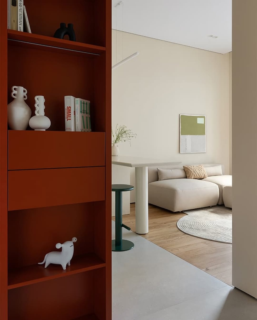 давно не было рубрики #annkiathome — исправляется. в постоянной подборке мы делимся кадрами от клиентов, вдохновляясь тем, как наши предметы оживают в ваших интерьерах.

——
1-3 — диван plus / upholstery: velour / col: natural / @daniliakhutbeeva 
4-5 — кровать sóva / upholstery: buckle / col: milk
6-7 — стулья steve dinner / upholstery: jacquard / col: zebra ; upholstery: eco wool / col: grass / location: @whatelse.life 
8 — диван plus / upholstery: velour / col: dark grey
9 — скамья clover 2.0 / col: xmas / @daryazosimenko 
10 — стулья steve dinner / upholstery: velour / col: dark grey
11 — табурет clover / col: wood