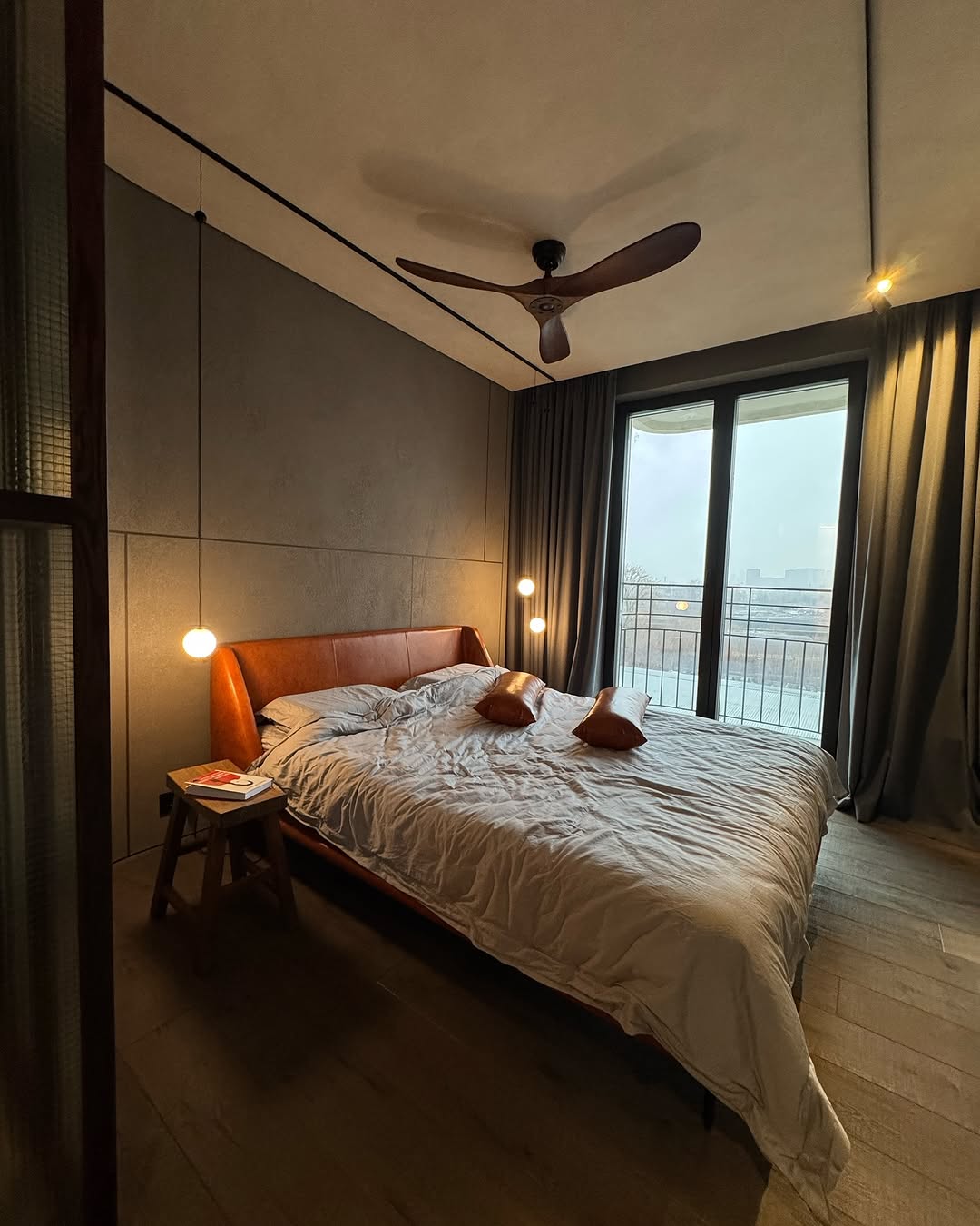 #annkiathome — постоянная рубрика, где вы делитесь кадрами с предметами annki. без фильтров и фотошопа. 

сегодня это фото как клиентов, так и партнеров [где вы всегда сможете вживую познакомиться с нашими предметами]

———
на фото: 
1, 2 — стулья steve dinner / eco wool / col: terra, grass 
3 — кровать cube / eco wool, linen / col: natural
4, 5 — террасная мебель для жк «на некрасова», екатеринбург / @brusnika.company 
6, 7 — кровать sóva / leather / col: cognac 
8 — скамья clover 2.0 / col: blue
9, 10 — диван для универмага bolshoy @bolshoy.me 
11 — скамья clover / wood / @vardanchiiiiks 
12 — кресло bono / buckle / col: dark grey / ånnki factory
13 — табурет clover 2.0 / col: pink
14 — кресла steve / velour / col: pink
15 — скамья clover 2.0 / col: black
16 — кресло steve / eco wool / col: grass / @pirozhnikov_dmitry 
17 — кресло steve / buckle / col: milk / @moonswoon