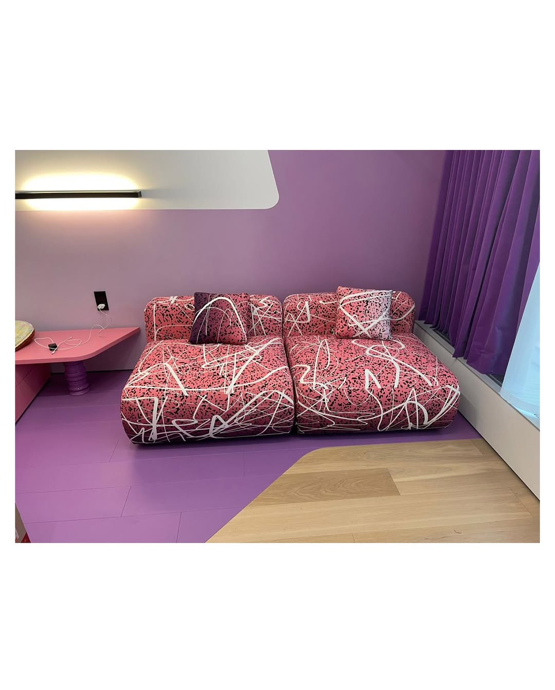 воплощаем ваши самые сокровенные мечты и создаем уют дома. 
новые кадры в постоянной рубрике #annkiathome 

——
на фото:
1, 2 —диван plus + / конфигурация из 2х модулей / velour / col: mustard @varyavedeneeva 
3, 4 — скамья clover / xmas @polina.poludkina 
5, 6 — диван plus + / конфигурация из 2х модулей / velour 
7 — стул-гардероб annki x стокманн
8 — диван plus + / конфигурация из 2х модулей / custom
9 — пуф runda 100 / jacquard / made in spain / col: zebra 
10 — кровать basic / velour / col: natural