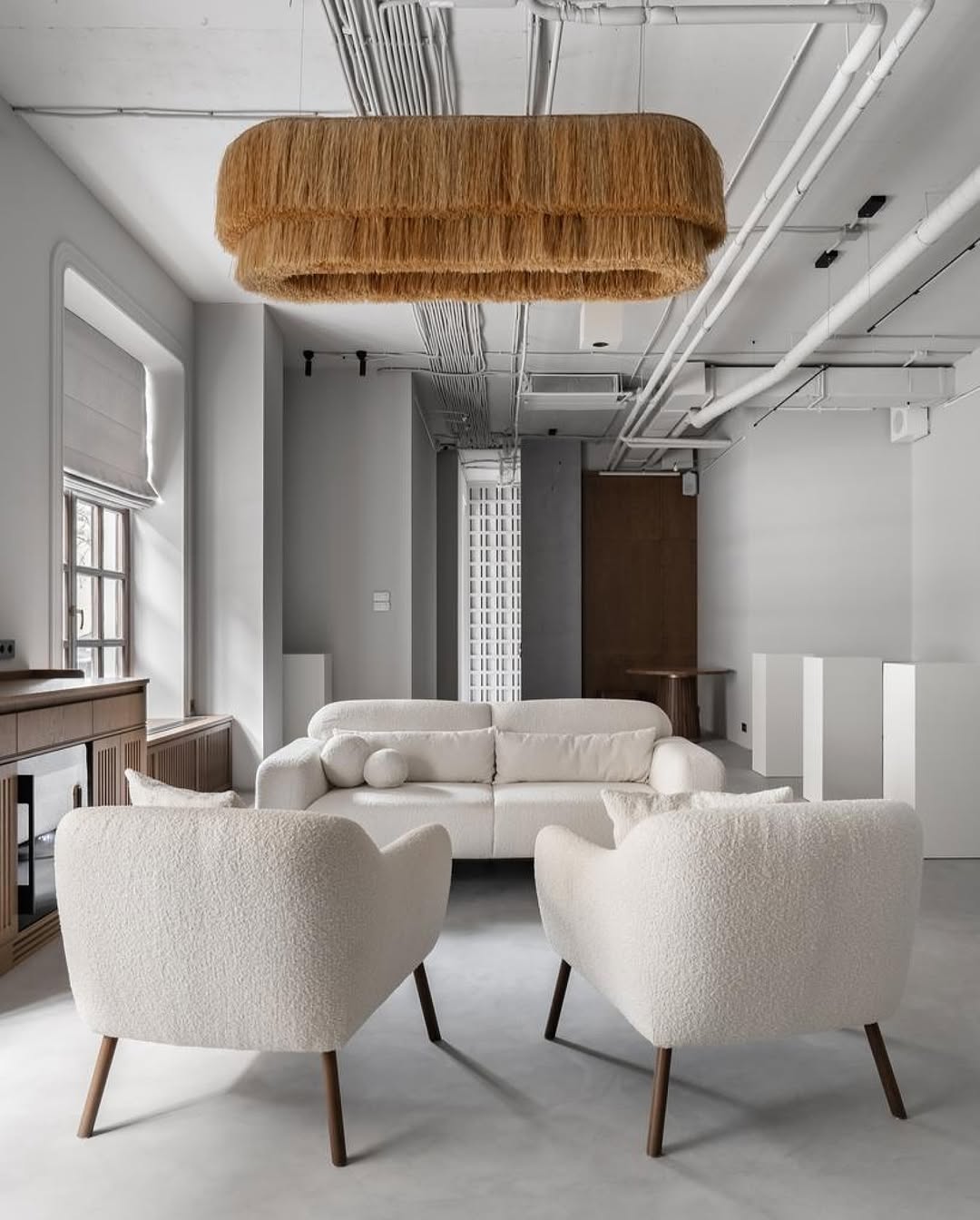 #annkiathome — рубрика, где мы делимся кадрами счастливых обладателей предметов annki. 

своё уникальное лицо, характер и ценность пространство и наполнение интерьера обретает тогда, когда в нём появляется жизнь.

——
на фото:
1, 2, 3 — диван hero + два кресла ernest / buckle / col: milk
4 , 5 — стул steve dinner / buckle / col: milk*
*когда спрашивают, удобно ли сидеть на новых стульях annki
6 — диван plus + / конфигурация из 2х модулей + два кресла steve / buckle
7 — стул steve dinner / eco wool / col: grass 
8 — скамья clover / col: xmas
9 — стулья-steve dinner / buckle / col: milk
10, 11 — диван plus + / конфигурация из 2х модулей / eco wool / col: natural
12 — кресло steve / eco wool / col: grass